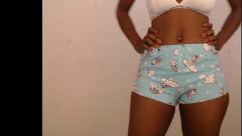 Anne online show from 12-05-25, 03:59