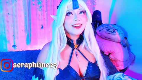 seraphine online show from 12-23-24, 04:12