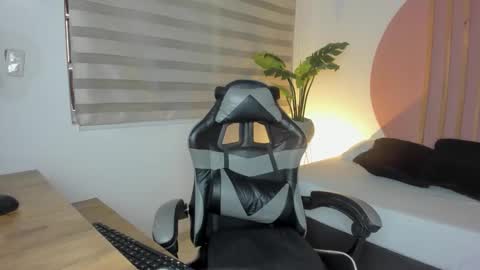 Snapshot of seraphine_lark chatting on 02-02-26, 07:01 seraphine_lark online show from 02-02-26, 07:01