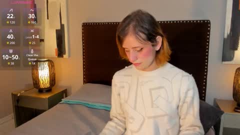 Seraphine star online show from 03-15-26, 12:49