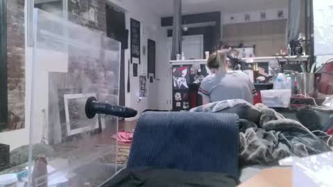 seraphyx33 online show from 09-25-25, 05:16