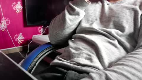 serdarren1992 online show from 09-27-25, 10:53