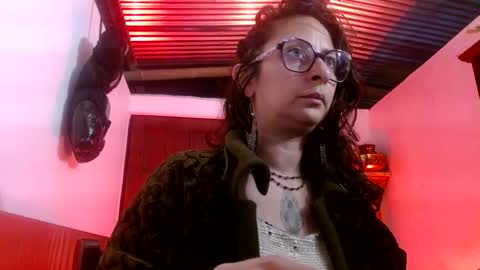 Snapshot of serena_xyz chatting on 01-05-26, 08:12 Serena Xyz online show from 01-05-26, 08:12