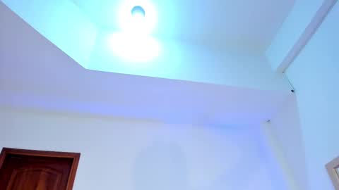 Snapshot of serenaaveline chatting on 09-18-25, 10:01 serenaaveline online show from 09-18-25, 10:01