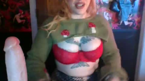 serencigarra online show from 11-11-25, 02:50