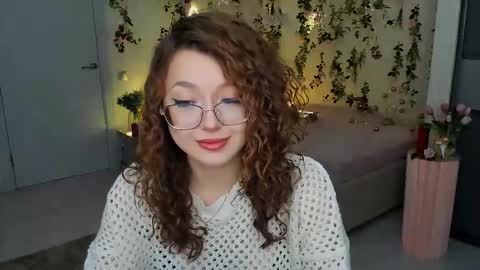 Ophelia online show from 02-10-26, 04:11