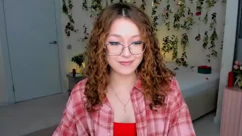 Ophelia online show from 03-31-26, 04:07