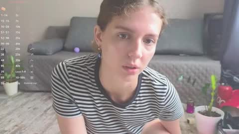 Hey Guys and Girls non-binary personalities  Im Sereta online show from 09-26-25, 09:46