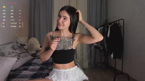 Ariana online show from 11-30-25, 02:21