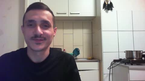 Snapshot of serhio27 chatting on 01-31-25, 10:31 meta23meta online show from 01-31-25, 10:31