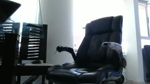 hetero serio discreto online show from 03-19-26, 05:50