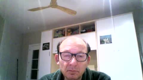 Snapshot of serrano49 chatting on 02-06-26, 03:44 serrano49 online show from 02-06-26, 03:44