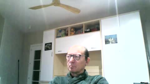 Snapshot of serrano49 chatting on 02-07-26, 03:54 serrano49 online show from 02-07-26, 03:54