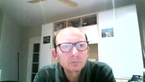 Snapshot of serrano49 chatting on 02-10-26, 02:26 serrano49 online show from 02-10-26, 02:26