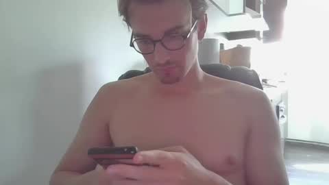 Snapshot of servandomier chatting on 04-13-26, 09:20 mier online show from 04-13-26, 09:20