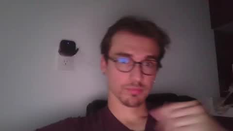 Snapshot of servandomier chatting on 04-16-26, 02:34 mier online show from 04-16-26, 02:34