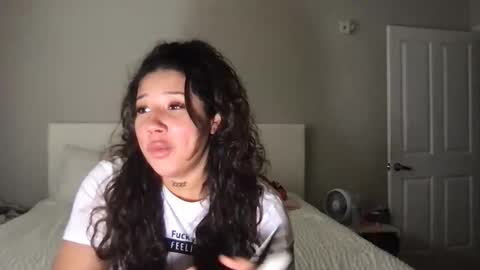 Snapshot of servexely chatting on 03-03-26, 06:14 servexely online show from 03-03-26, 06:14