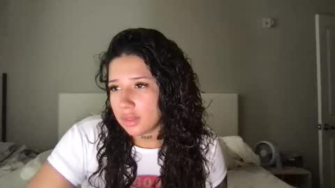 Snapshot of servexely chatting on 03-04-26, 06:14 servexely online show from 03-04-26, 06:14