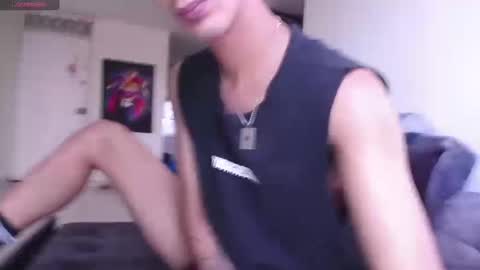 Snapshot of seth_c69 chatting on 09-26-25, 04:44 Seth c69 online show from 09-26-25, 04:44