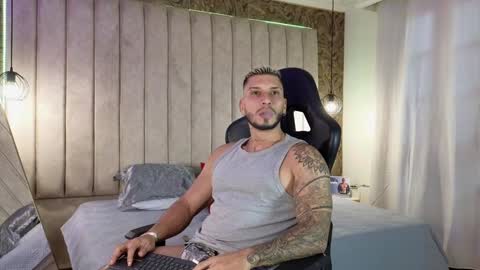 HEY IM SETH online show from 01-15-25, 08:48