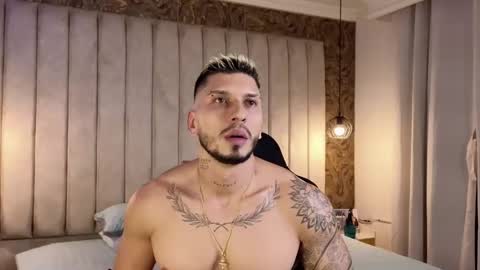 HEY IM SETH online show from 02-06-25, 01:05