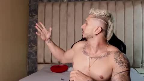 HEY IM SETH online show from 03-11-25, 11:15