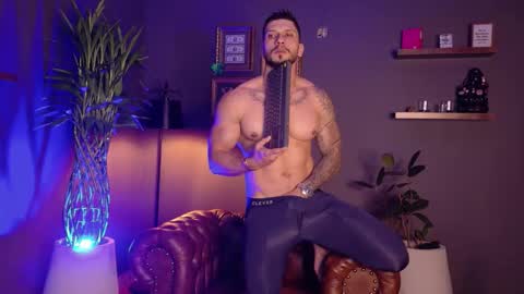 HEY IM SETH online show from 10-17-25, 08:11