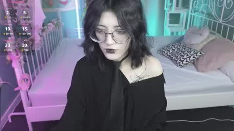 Snapshot of setsunai_ chatting on 03-12-25, 12:10 Setsunai online show from 03-12-25, 12:10