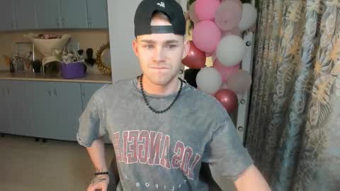 SevanS14 online show from 02-22-25, 09:04