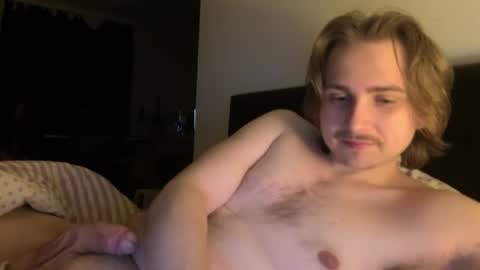 Snapshot of seven20yrs chatting on 01-08-25, 03:08 seven20yrs online show from 01-08-25, 03:08