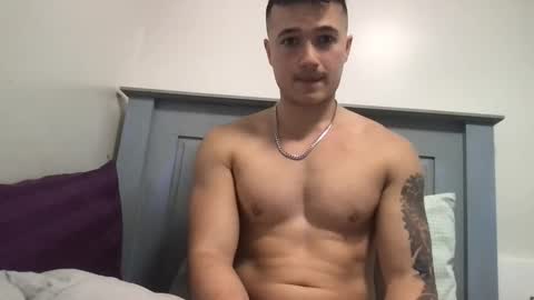 seveninchsteve_ online show from 03-04-25, 09:43