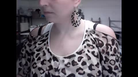 sexcoppia_24 online show from 10-29-25, 11:01