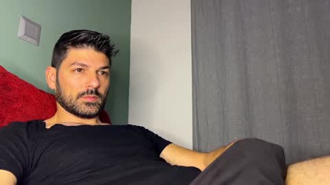 Snapshot of sexfriendch chatting on 12-27-24, 11:50 Lucenzo online show from 12-27-24, 11:50