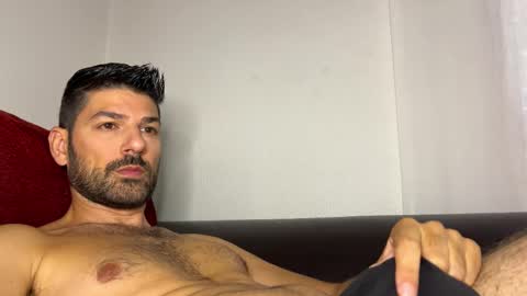 Snapshot of sexfriendch chatting on 09-12-25, 08:14 Lucenzo online show from 09-12-25, 08:14