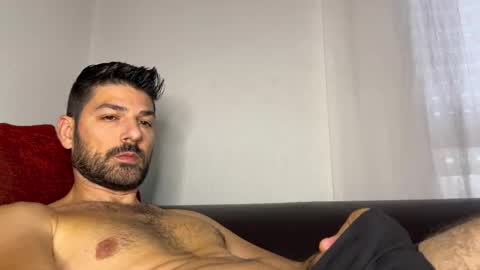 Snapshot of sexfriendch chatting on 09-15-25, 01:22 Lucenzo online show from 09-15-25, 01:22