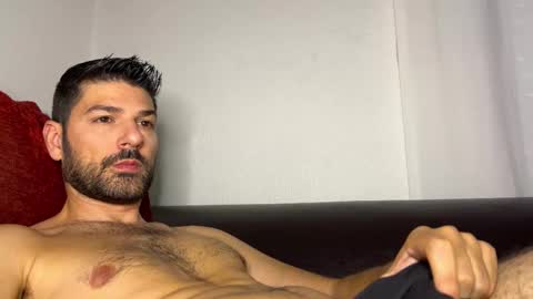 Snapshot of sexfriendch chatting on 10-16-25, 07:20 Lucenzo online show from 10-16-25, 07:20