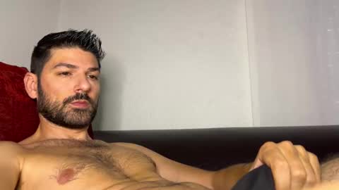 Snapshot of sexfriendch chatting on 10-21-25, 08:26 Lucenzo online show from 10-21-25, 08:26