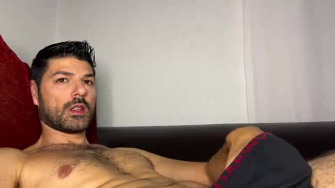 Snapshot of sexfriendch chatting on 11-20-25, 04:01 Lucenzo online show from 11-20-25, 04:01