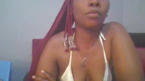Maggie online show from 03-03-25, 10:28