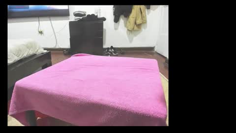 djones online show from 09-20-25, 02:12