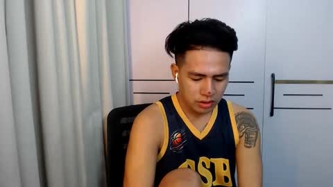 HI I AM JAMESPLEASE LET ME DO SOME HOT SHOWS FOR YOU HERE FOR MY  SCHOOL AND FOR MY FAMILY online show from 05-31-26, 04:09