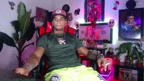 Snapshot of sexo_aharon chatting on 07-15-26, 03:01 Aharon ravelo online show from 07-15-26, 03:01