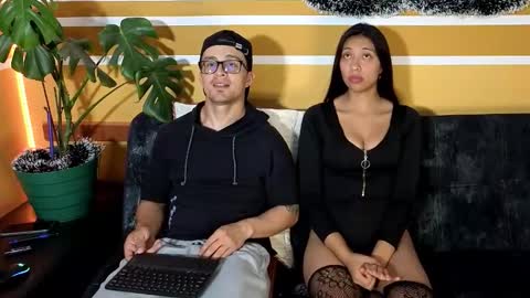 KhidaMilo online show from 12-16-25, 04:06