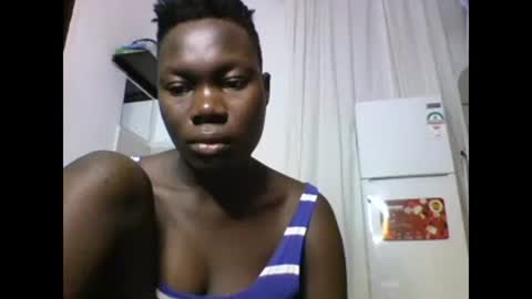 Snapshot of sexqueen02 chatting on 02-03-25, 12:15 sexqueen02 online show from 02-03-25, 12:15
