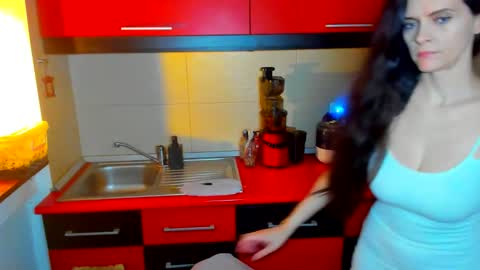 sexqueen1111 online show from 04-09-26, 05:51