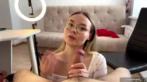 Diana online show from 02-21-25, 07:23