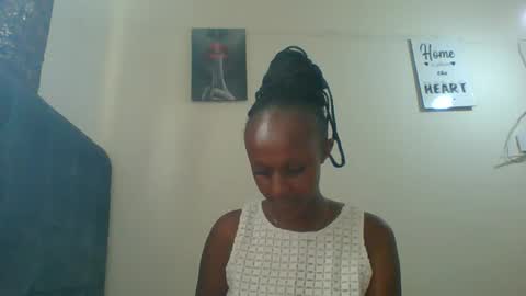 Snapshot of sexsy_sally chatting on 12-09-24, 09:28 sexsysally online show from 12-09-24, 09:28