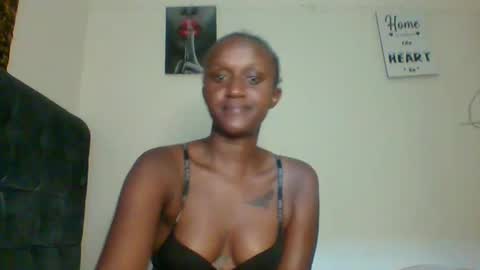 Snapshot of sexsy_sally chatting on 01-04-25, 09:20 sexsysally online show from 01-04-25, 09:20