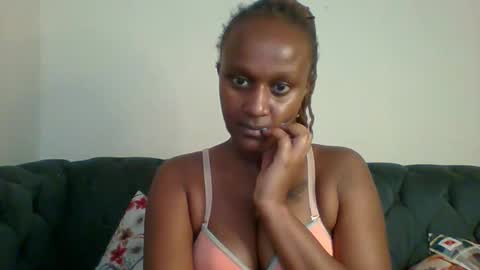 Snapshot of sexsy_sally chatting on 02-26-26, 08:24 sexsysally online show from 02-26-26, 08:24