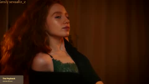 Snapshot of sexualiz_e chatting on 09-13-25, 08:19 Liz online show from 09-13-25, 08:19